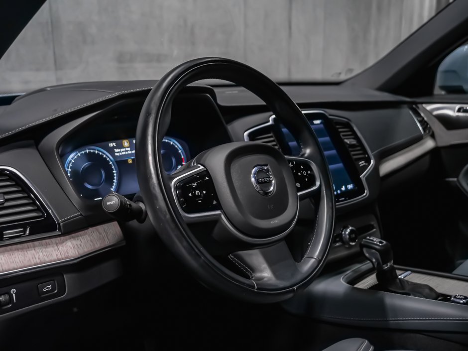2022 Volvo XC90 T6 INSCRIPTION ADVANCED CLIMATE-8