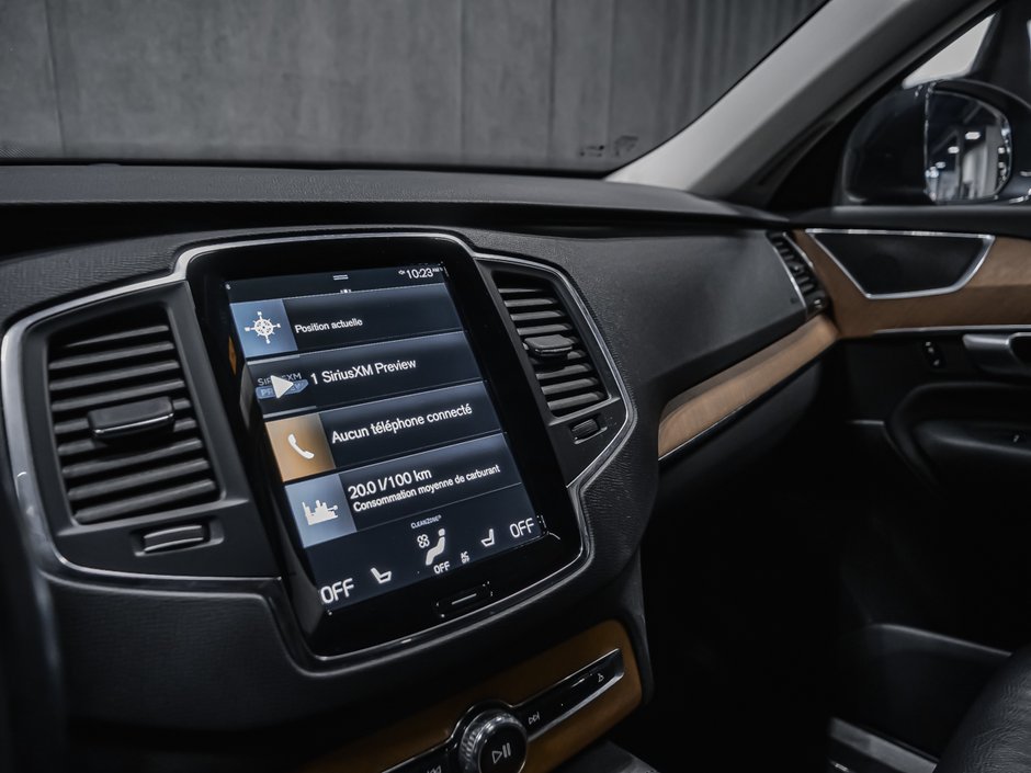 2022 Volvo XC90 T6 MOMENTUM CLIMAT-10
