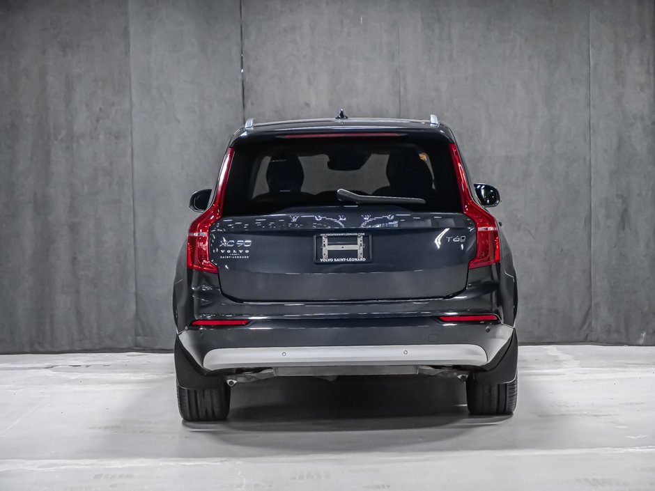 2022 Volvo XC90 T6 MOMENTUM CLIMAT-4