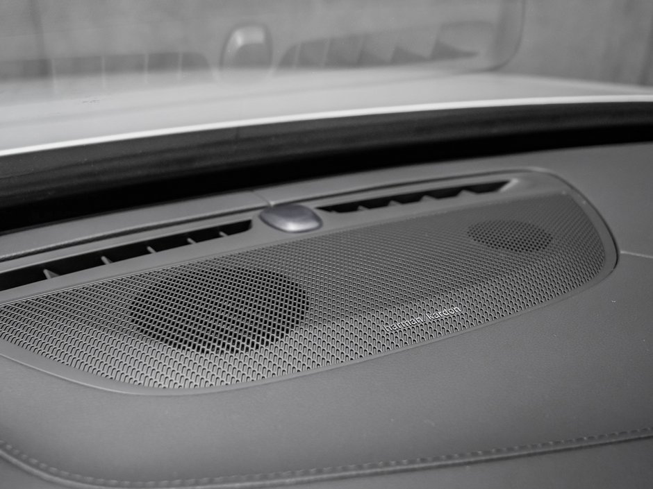 Volvo XC90 B6 ULTIMATE DARK 2023-18