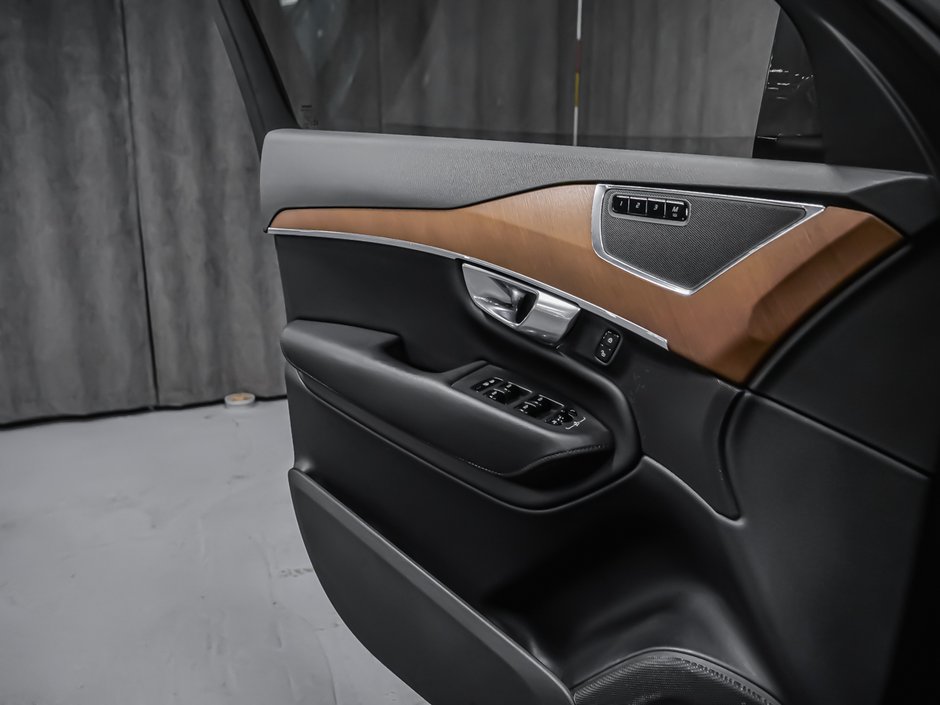 Volvo XC90 CORE CLIMATE 2023-10