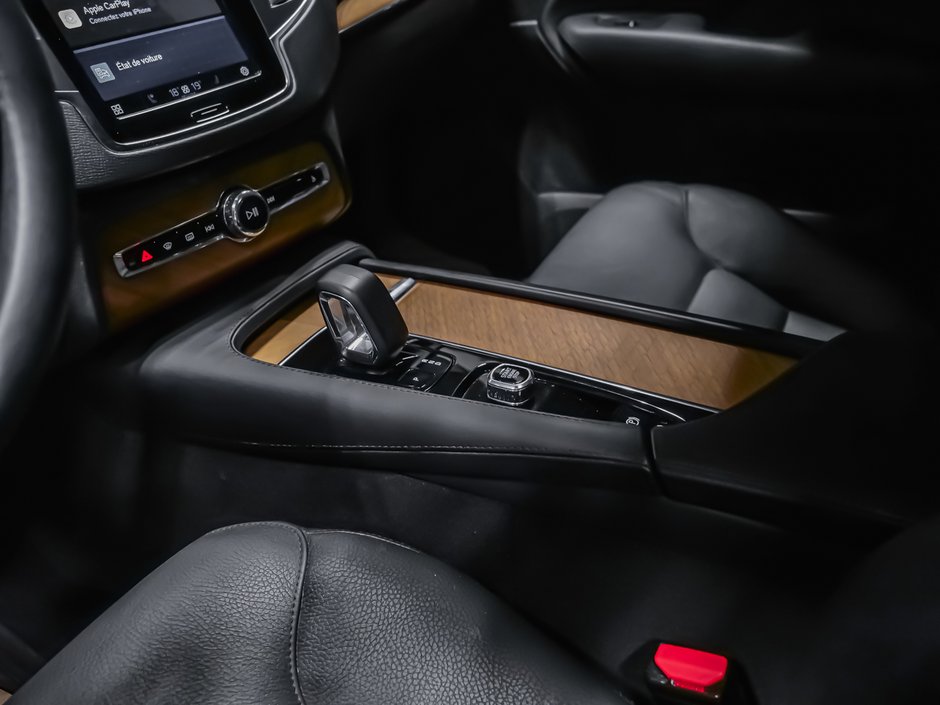 Volvo XC90 CORE CLIMATE 2023-9