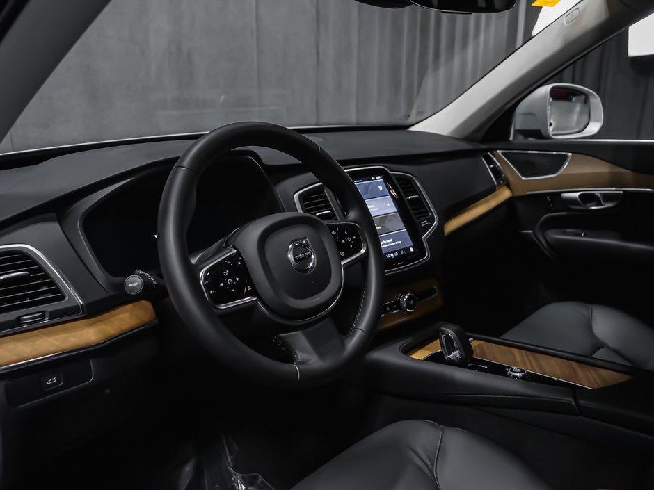 2024 Volvo XC90 B6 CORE BRIGHT CLIMATE-8