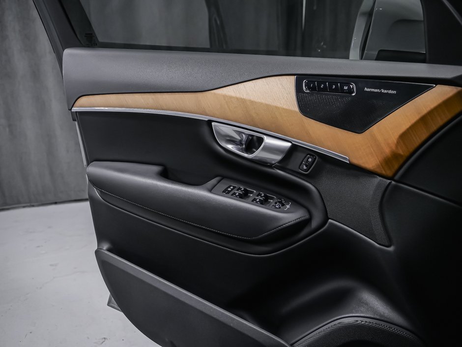 2024 Volvo XC90 Plus Bright Theme-6