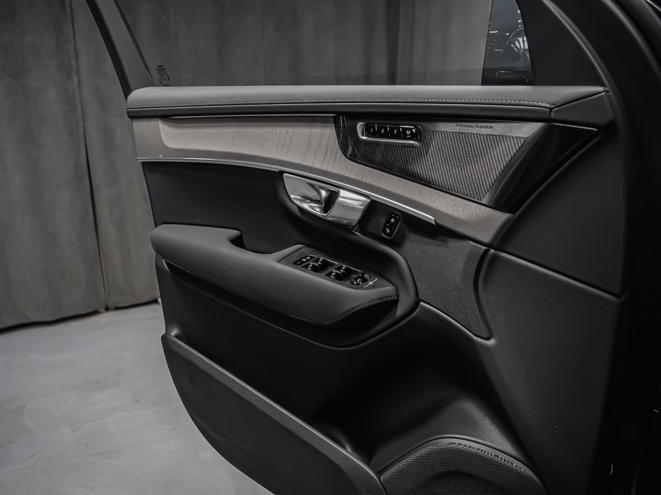 Volvo XC90 B6 ULTRA BRIGHT 2025-9