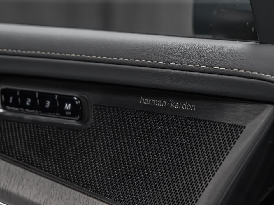 Volvo XC90 B6 ULTRA BRIGHT 2025-10