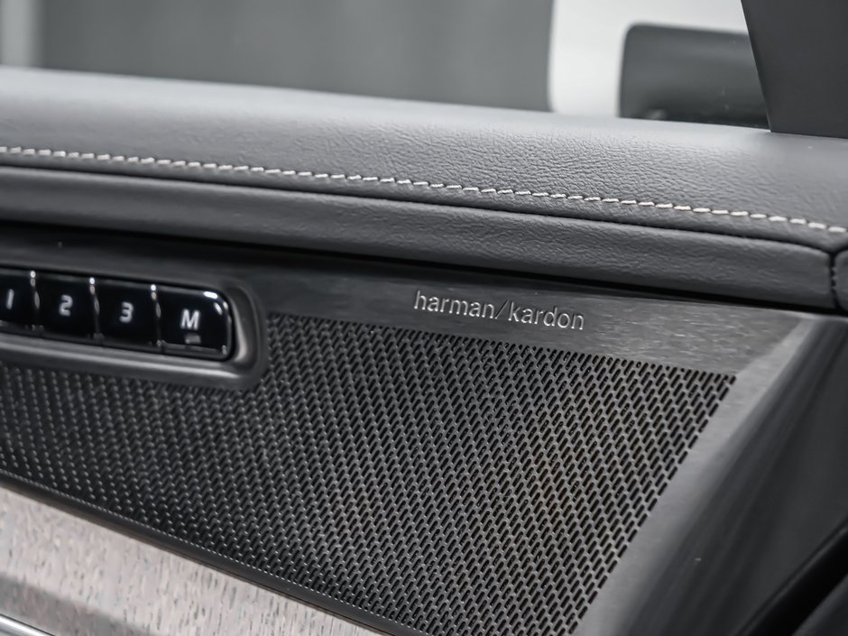 2025 Volvo XC90 B6 ULTRA BRIGHT HARMAN KARDON AFFICH. TÊTE HAUTE-9