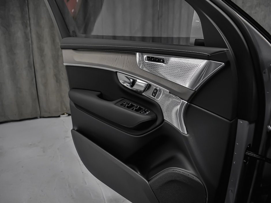 2026 Volvo XC90 Ultra 7-Seater (Bright Theme)-10