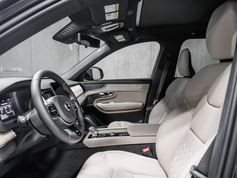 2026 Volvo XC90 Plus 7-Seater (Dark Theme)-11