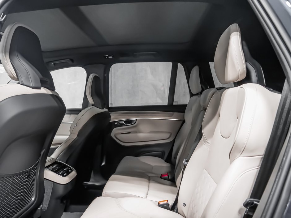 2026 Volvo XC90 Plus 7-Seater (Dark Theme)-12