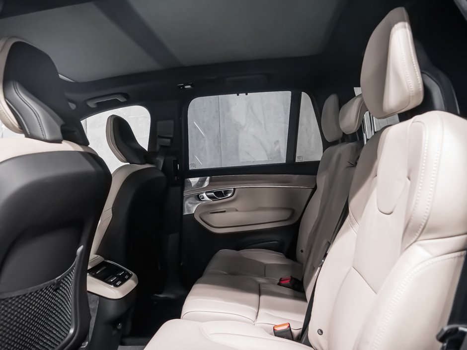 2026 Volvo XC90 Ultra 7-Seater (Dark Theme)-13