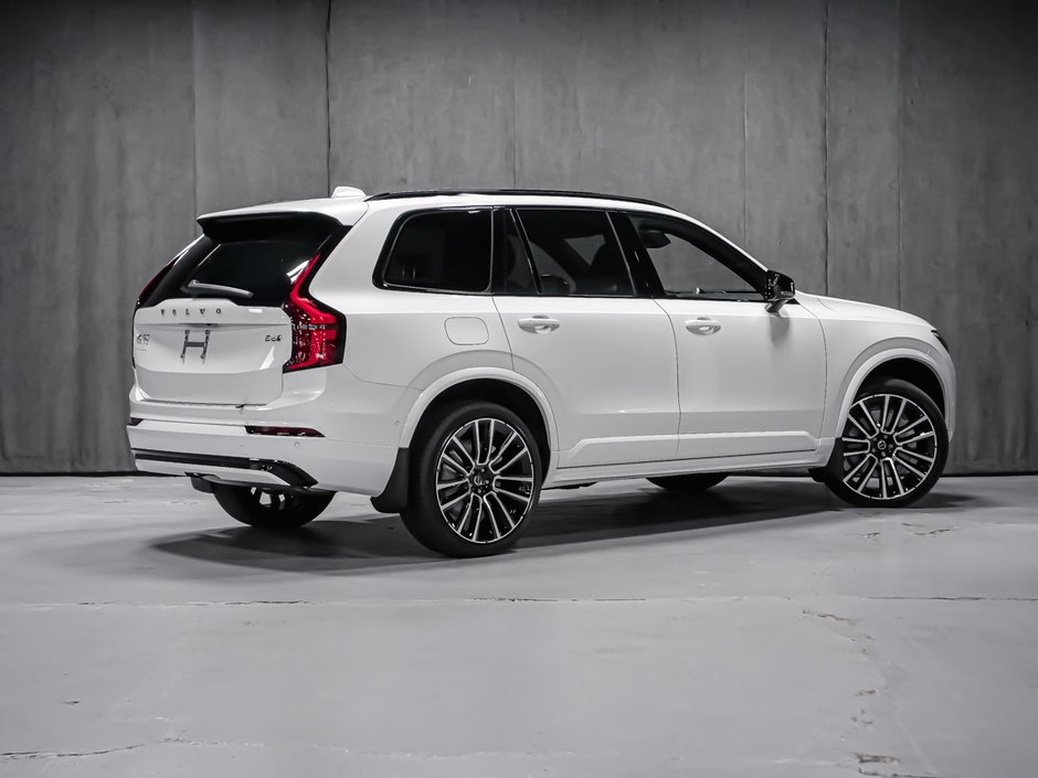 2026 Volvo XC90 Ultra 7-Seater (Dark Theme)-3