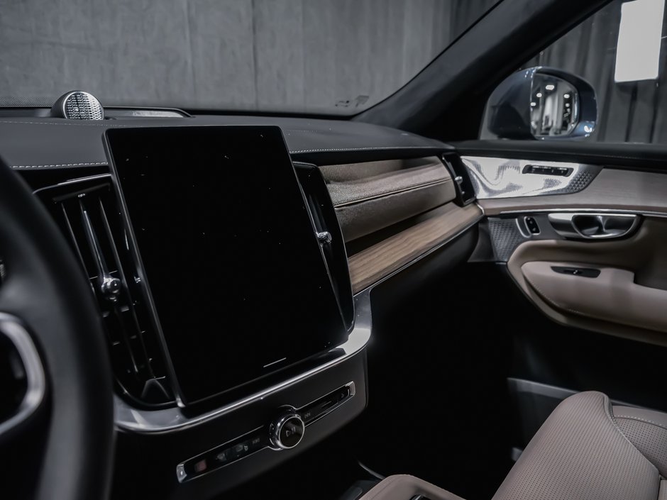 2026 Volvo XC90 Ultra 6-Seater (Bright Theme)-11