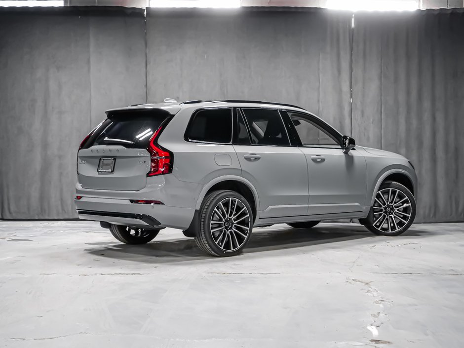 Volvo XC90 Plus 7-Seater (Dark Theme) 2026-2