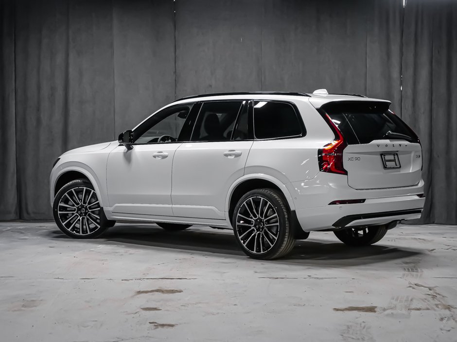 2026 Volvo XC90 Ultra 7-Seater (Dark Theme)-4