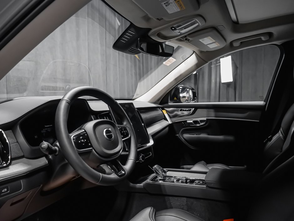 2026 Volvo XC90 Ultra 7-Seater (Dark Theme)-6