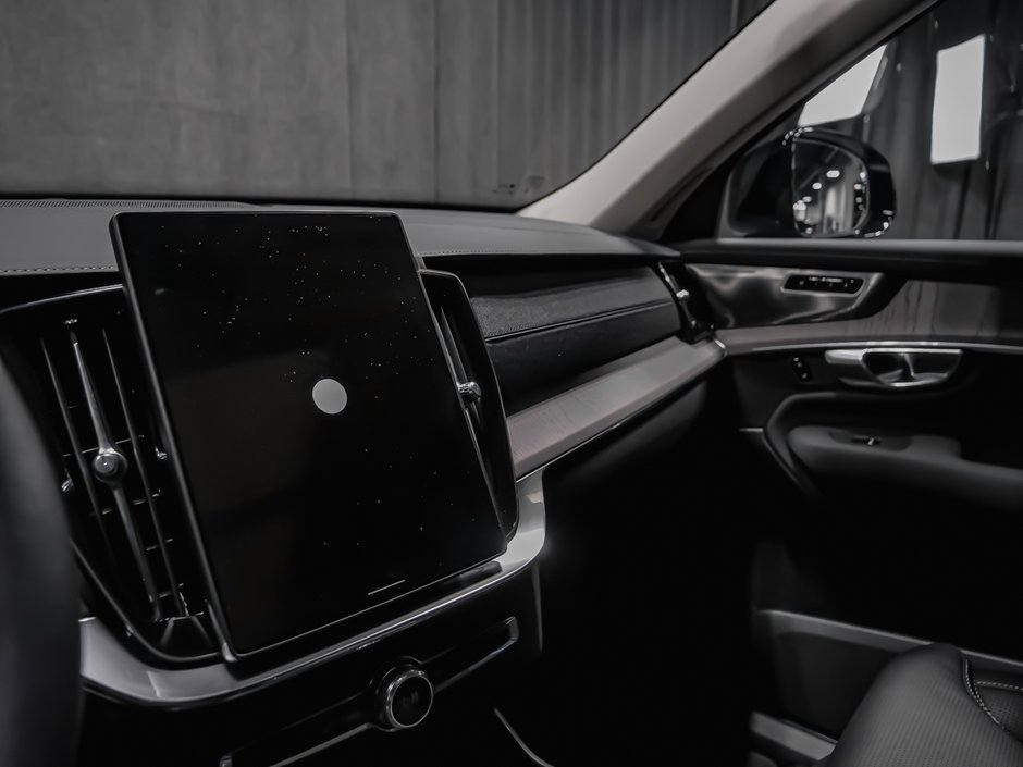 Volvo XC90 Ultra 7-Seater (Dark Theme) 2026-10