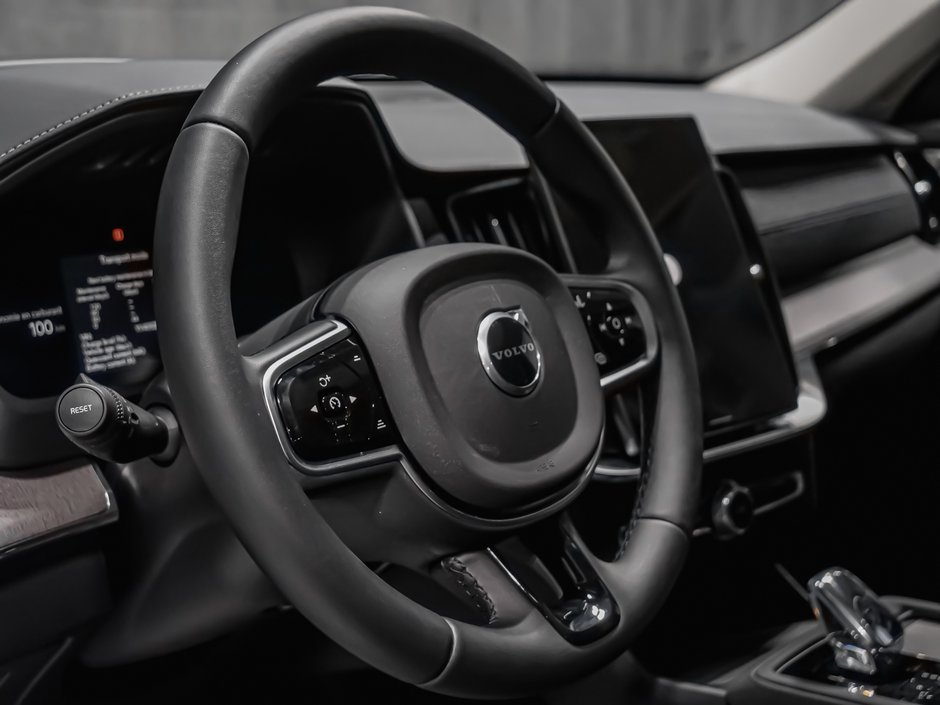 Volvo XC90 Ultra 7-Seater (Dark Theme) 2026-7