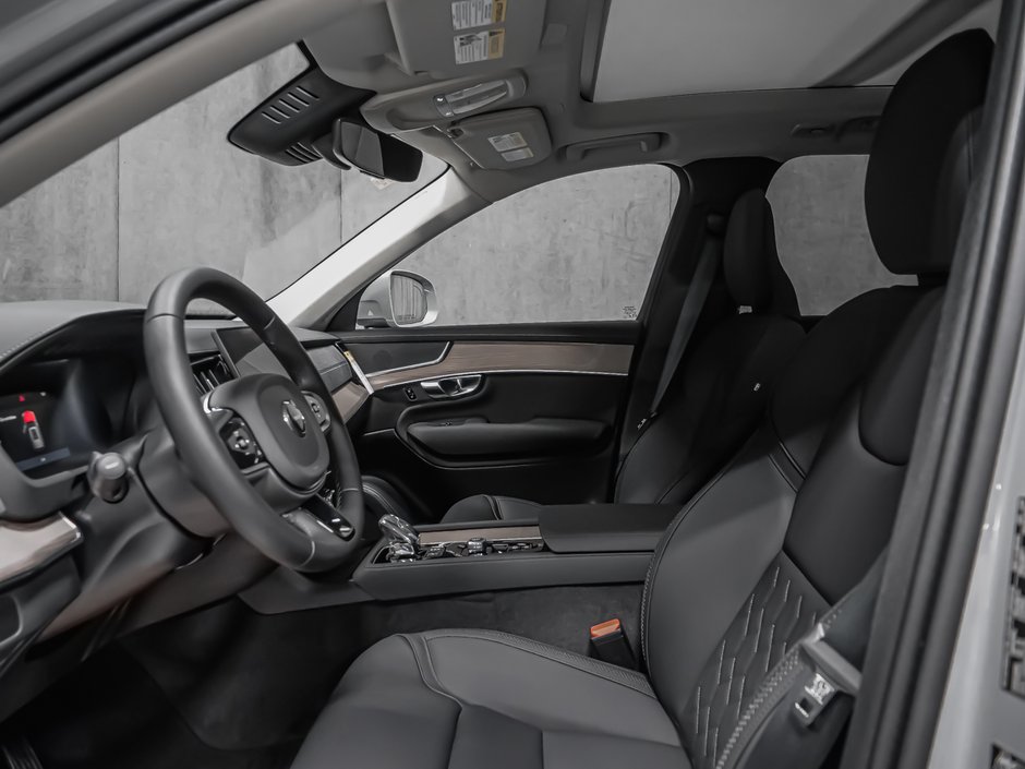 2026 Volvo XC90 Core 7-Seater (Bright Theme)-9