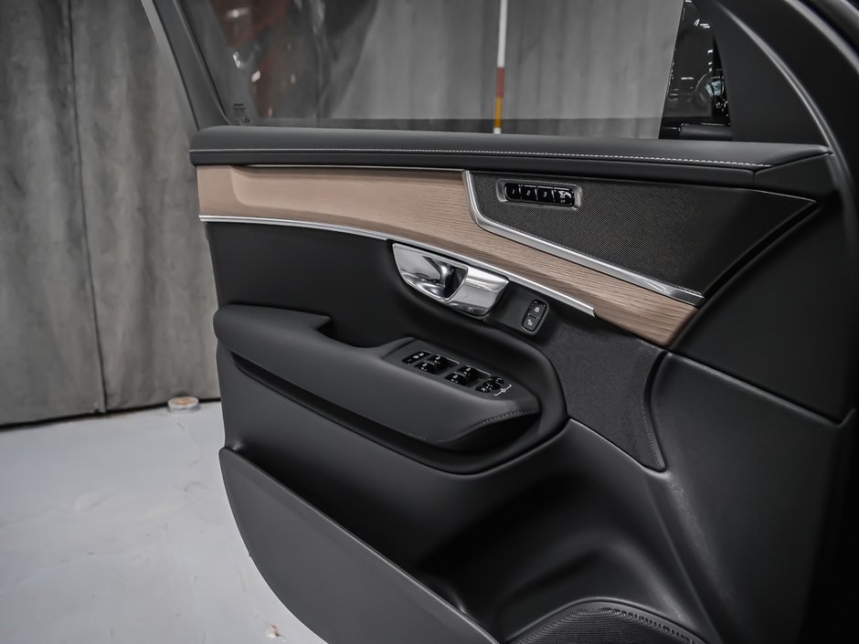 2026 Volvo XC90 Core 7-Seater (Bright Theme)-8
