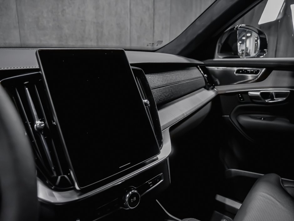 Volvo XC90 Ultra 7-Seater (Dark Theme) 2026-10