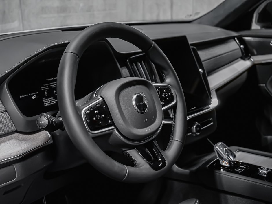 Volvo XC90 Ultra 7-Seater (Dark Theme) 2026-7