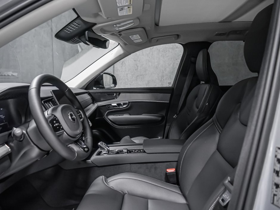 Volvo XC90 Ultra 7-Seater (Dark Theme) 2027-9