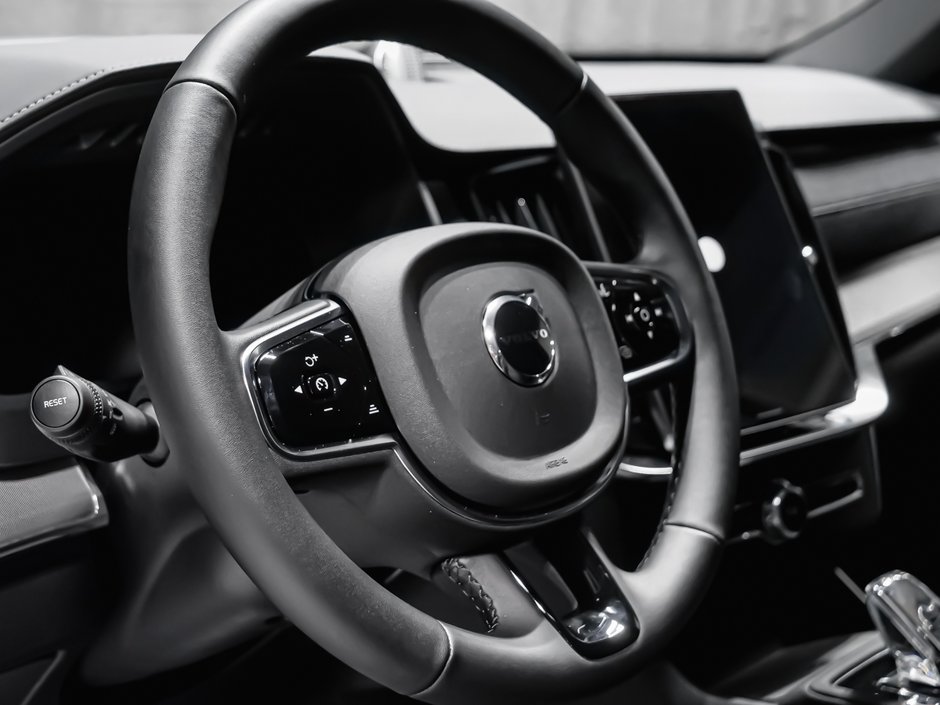 2027 Volvo XC90 Ultra Black Edition 7-Seater-10