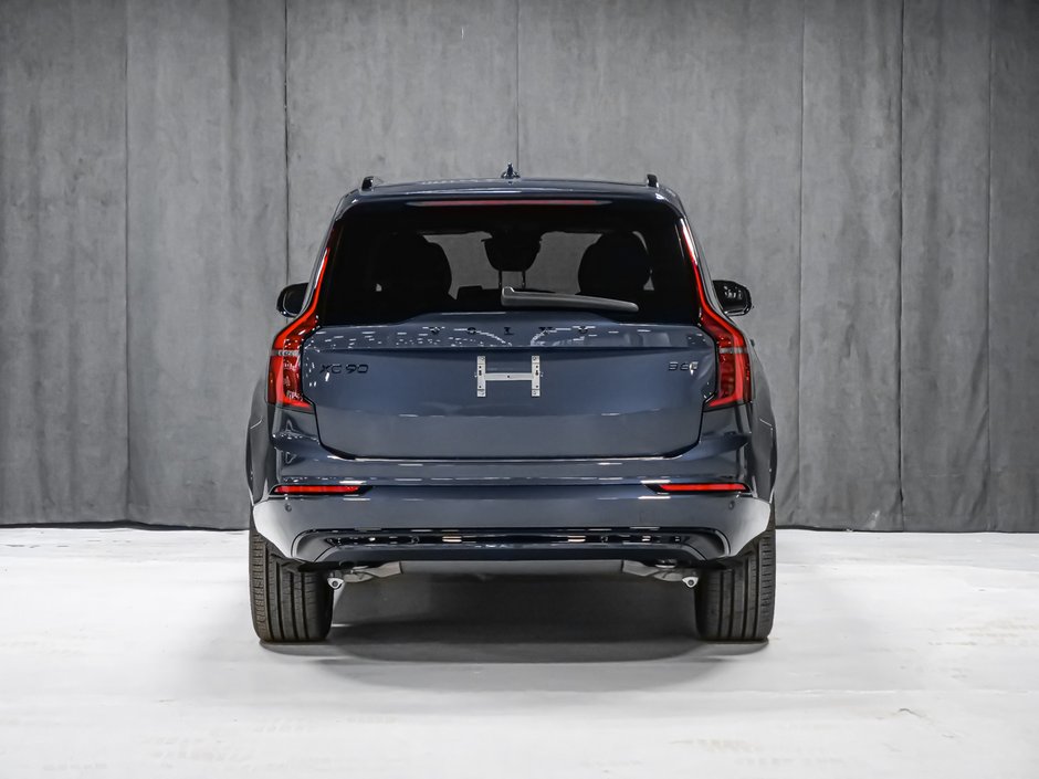 2027 Volvo XC90 Ultra Black Edition 7-Seater-4