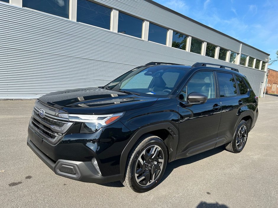 Subaru Forester Limited 2025 à Charlemagne, Québec