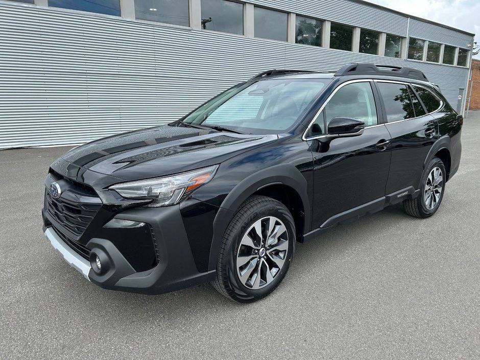 2025  Outback Premier XT in Charlemagne, Quebec