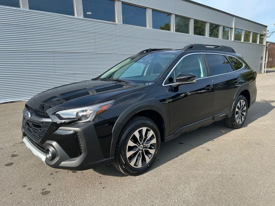 2025  Outback Limited in Charlemagne, Quebec