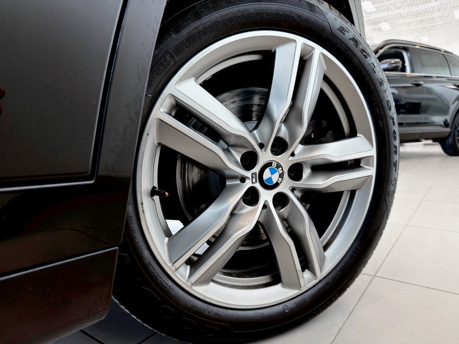 BMW X1 xDrive28i 2017-16
