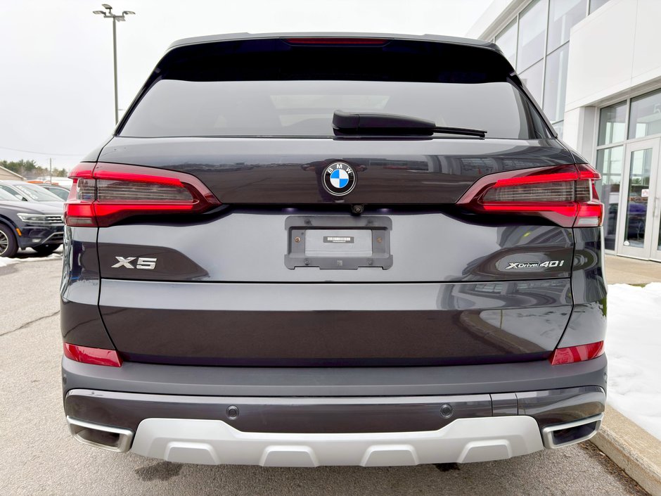 2022 BMW X5 xDrive40i-7