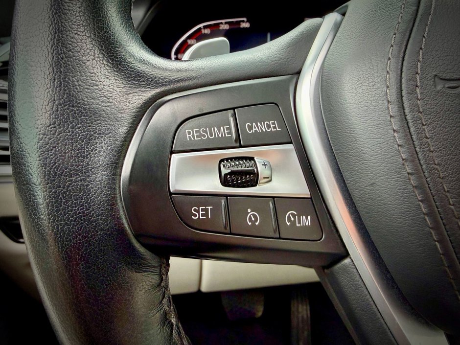 2022 BMW X5 xDrive40i-24