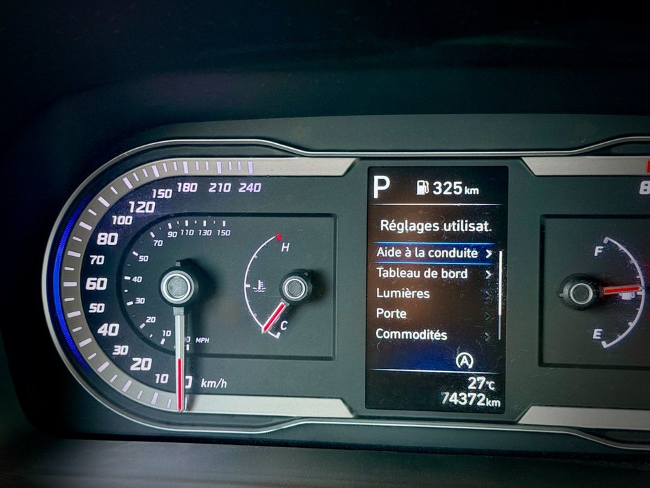 2022 Hyundai Tucson Essential-22