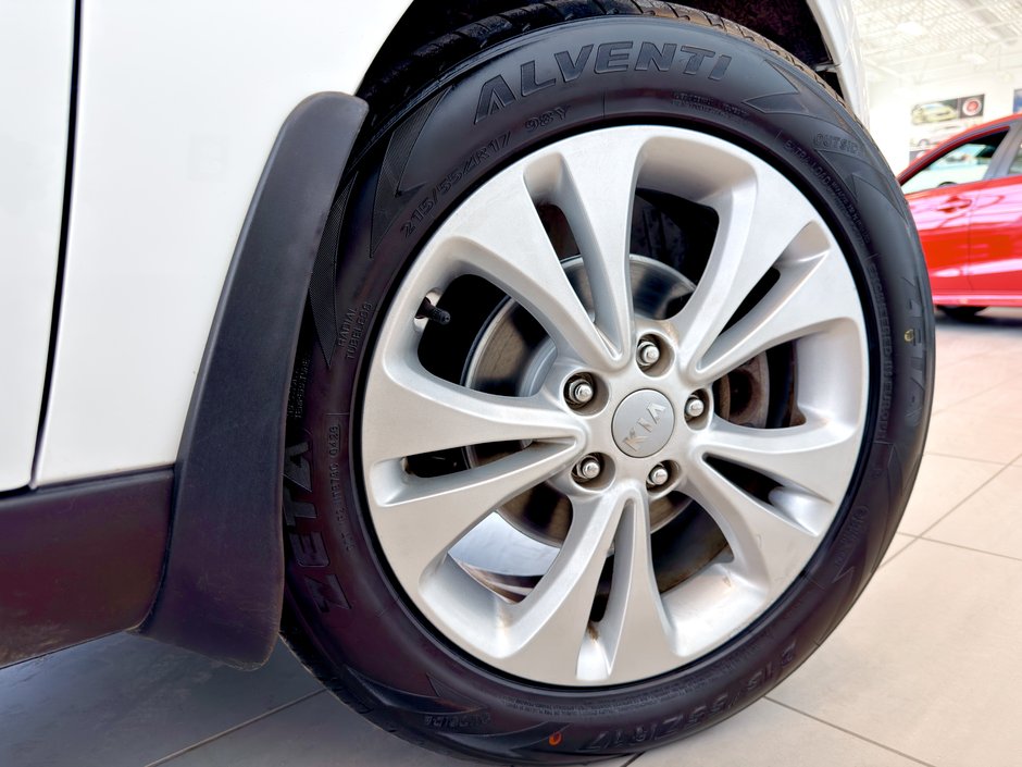 2016 Kia Soul EX-12
