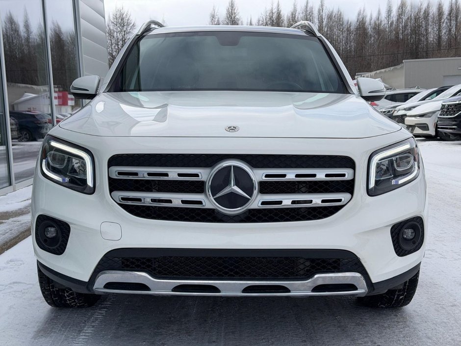 Mercedes-Benz GLB 250 2021-5