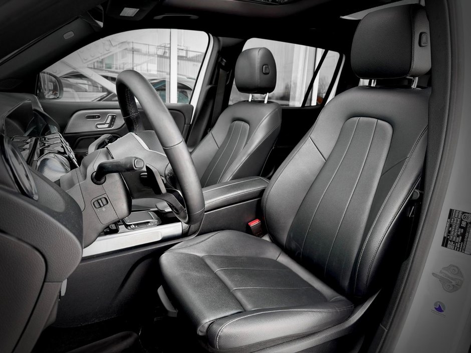 Mercedes-Benz GLB 250 2021-19
