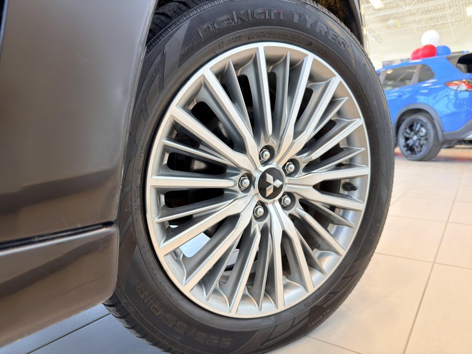 2020 Mitsubishi Outlander PHEV SE-AWD-15