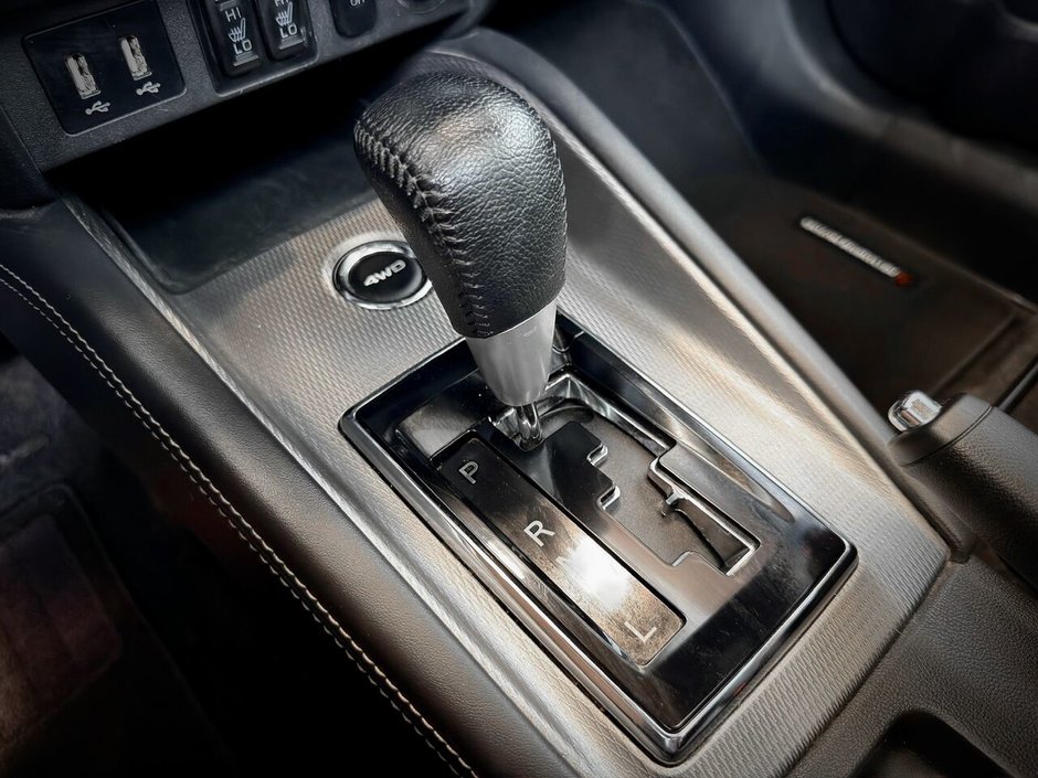 2021 Mitsubishi RVR GT AWC-26