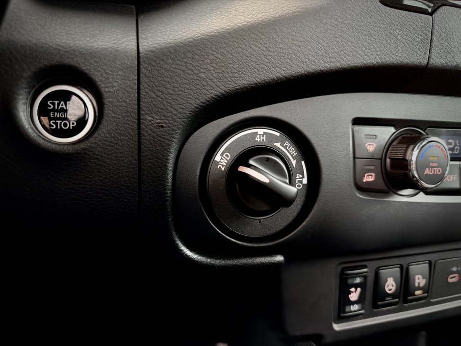 Nissan Frontier SV 2023-33