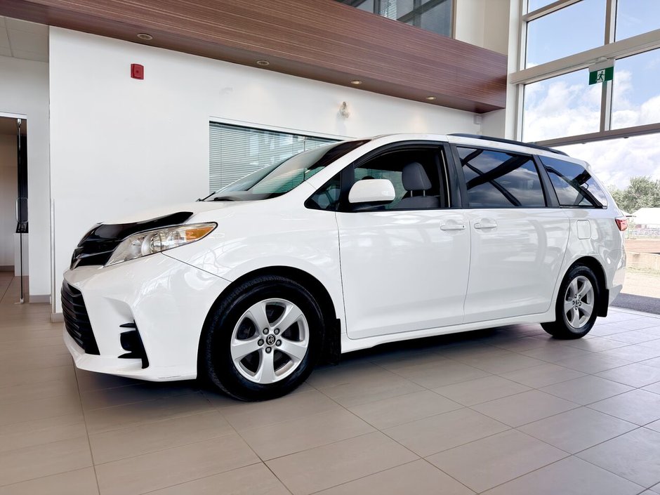 2020 Toyota Sienna LE Traction Avant-4