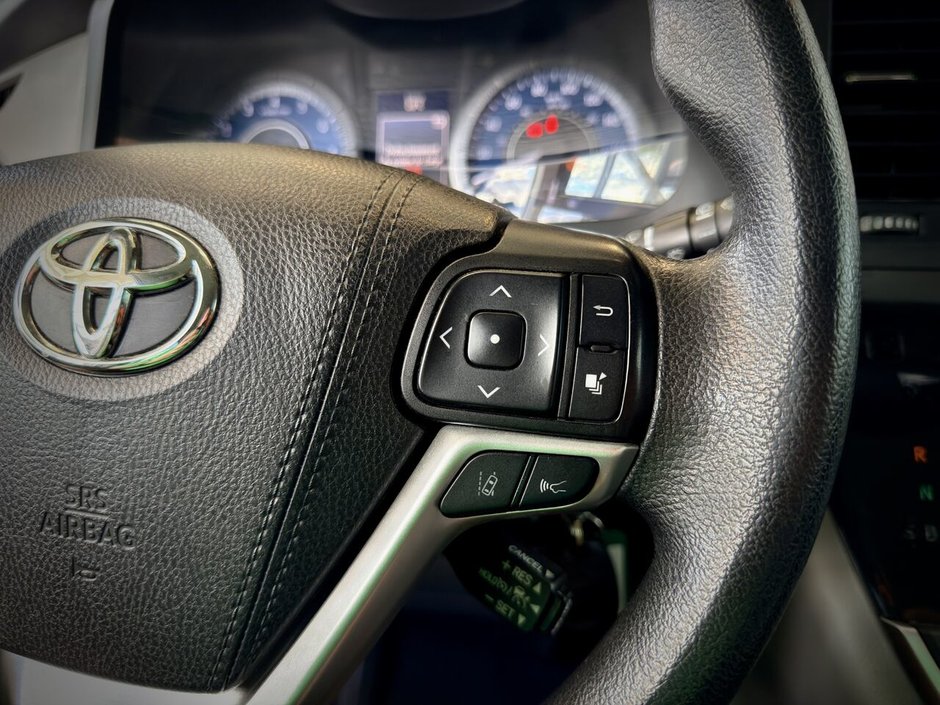 2020 Toyota Sienna LE Traction Avant-23