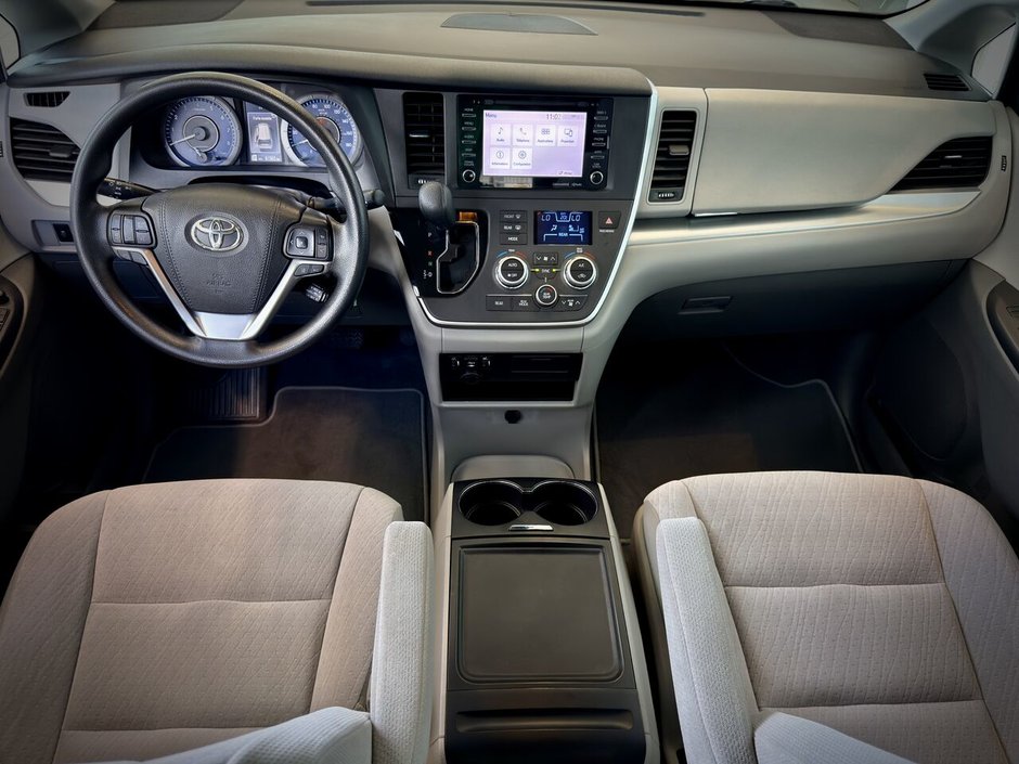 2020 Toyota Sienna LE Traction Avant-14