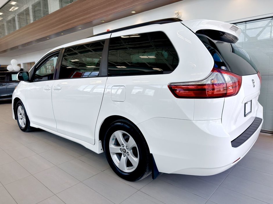 2020 Toyota Sienna LE Traction Avant-9