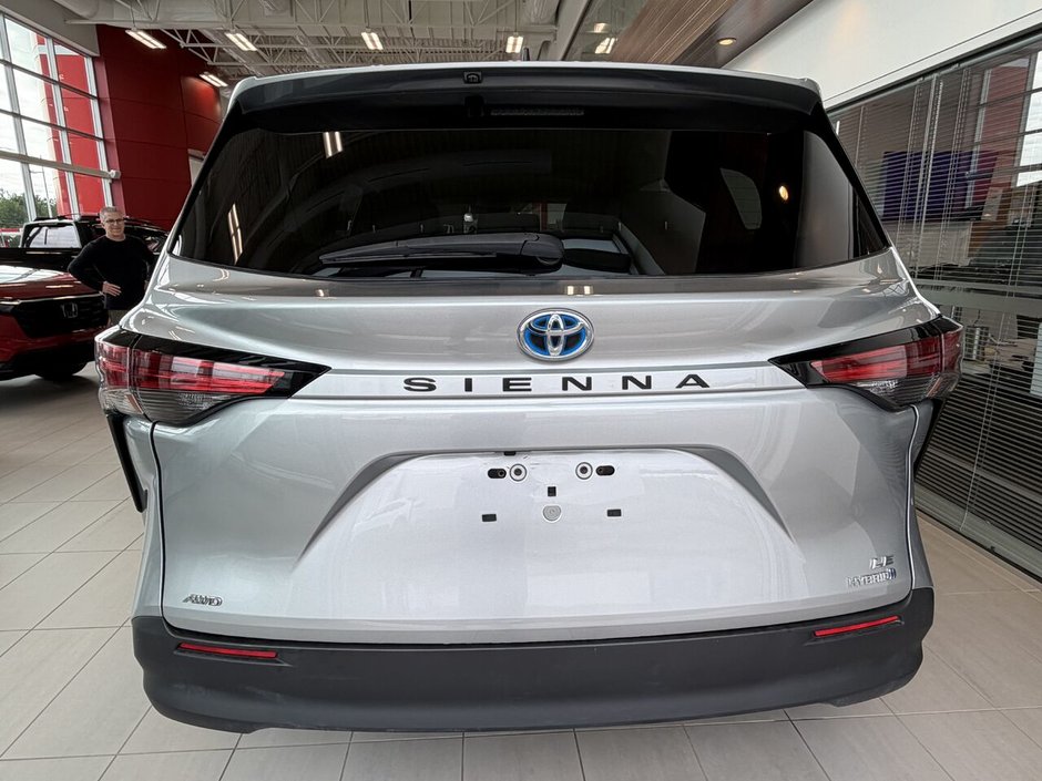 Toyota Sienna LE TI 8 places 2022-6