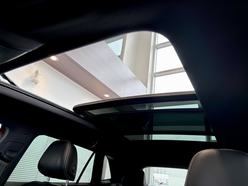 2021 Volkswagen Atlas Cross Sport Highline-17