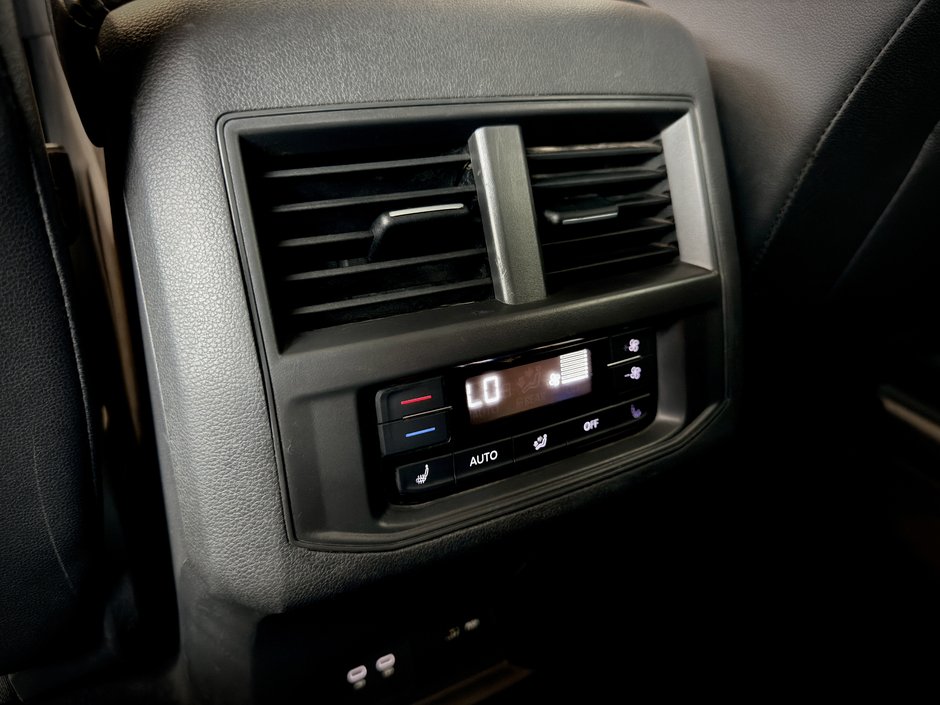 2021 Volkswagen Atlas Execline-35