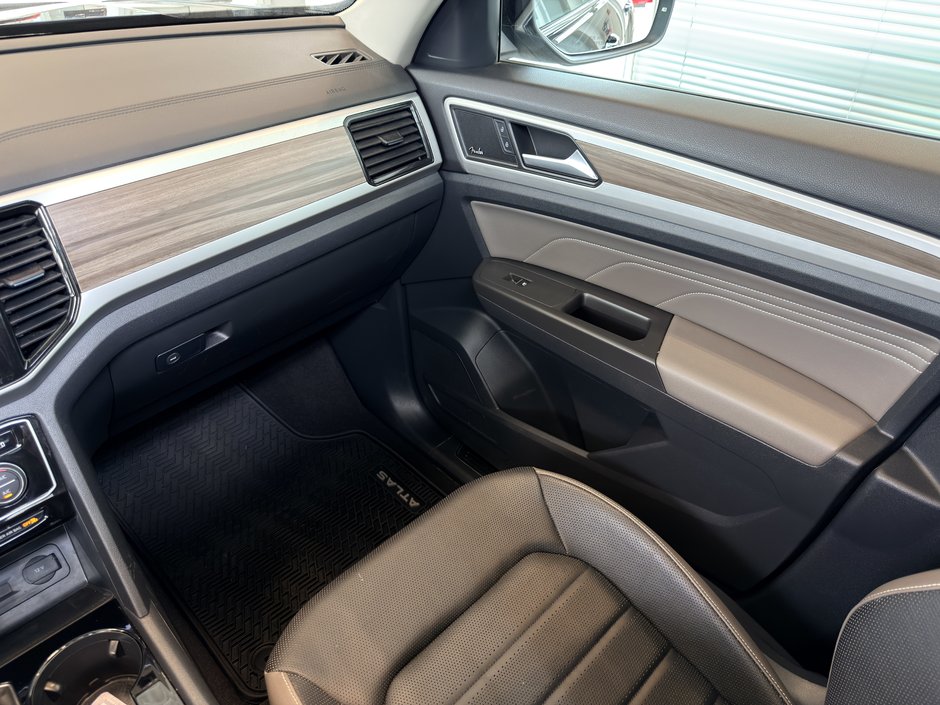 Volkswagen Atlas Highline 2022-26
